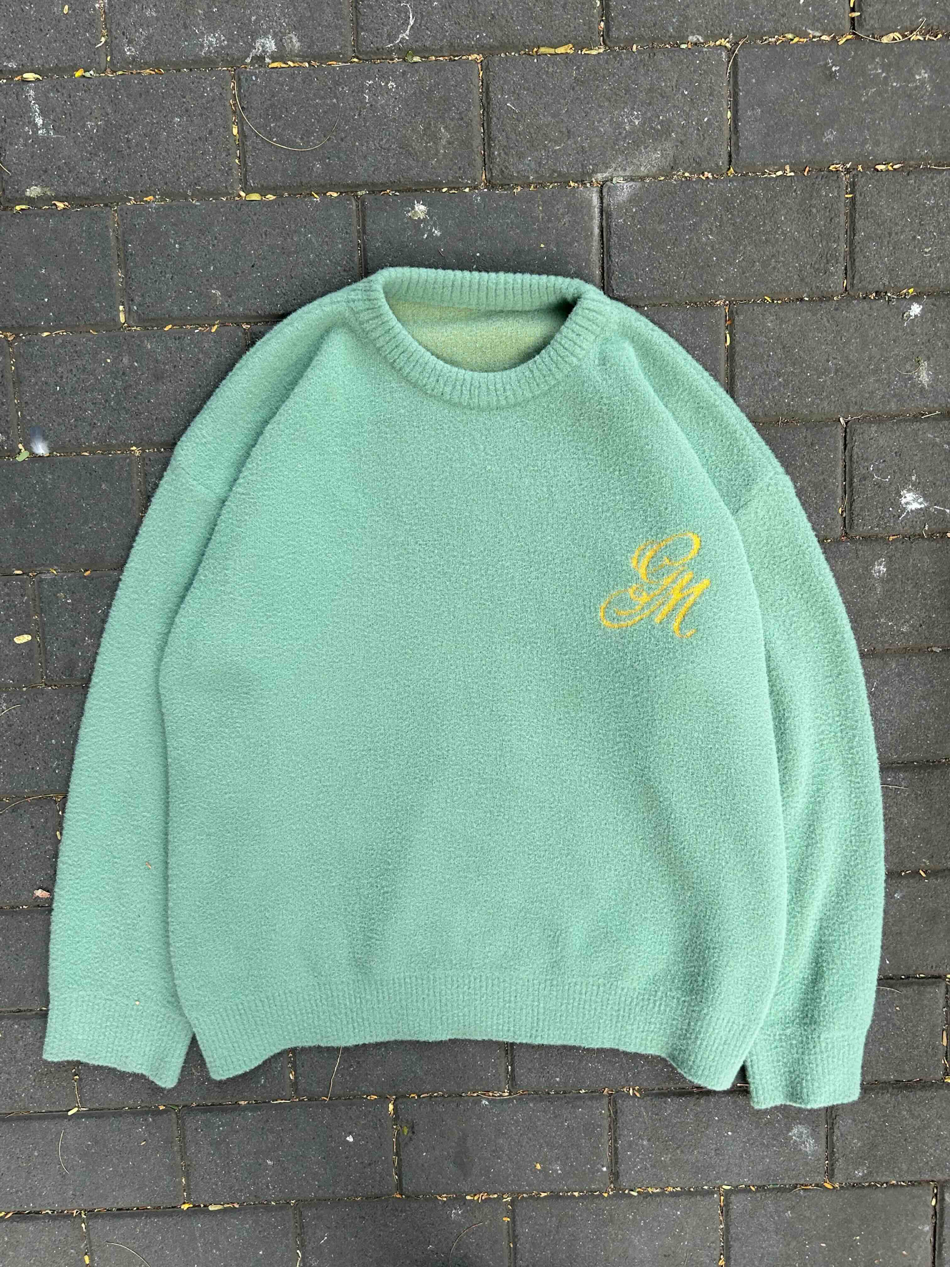 PASTEL GREEN SWEATER