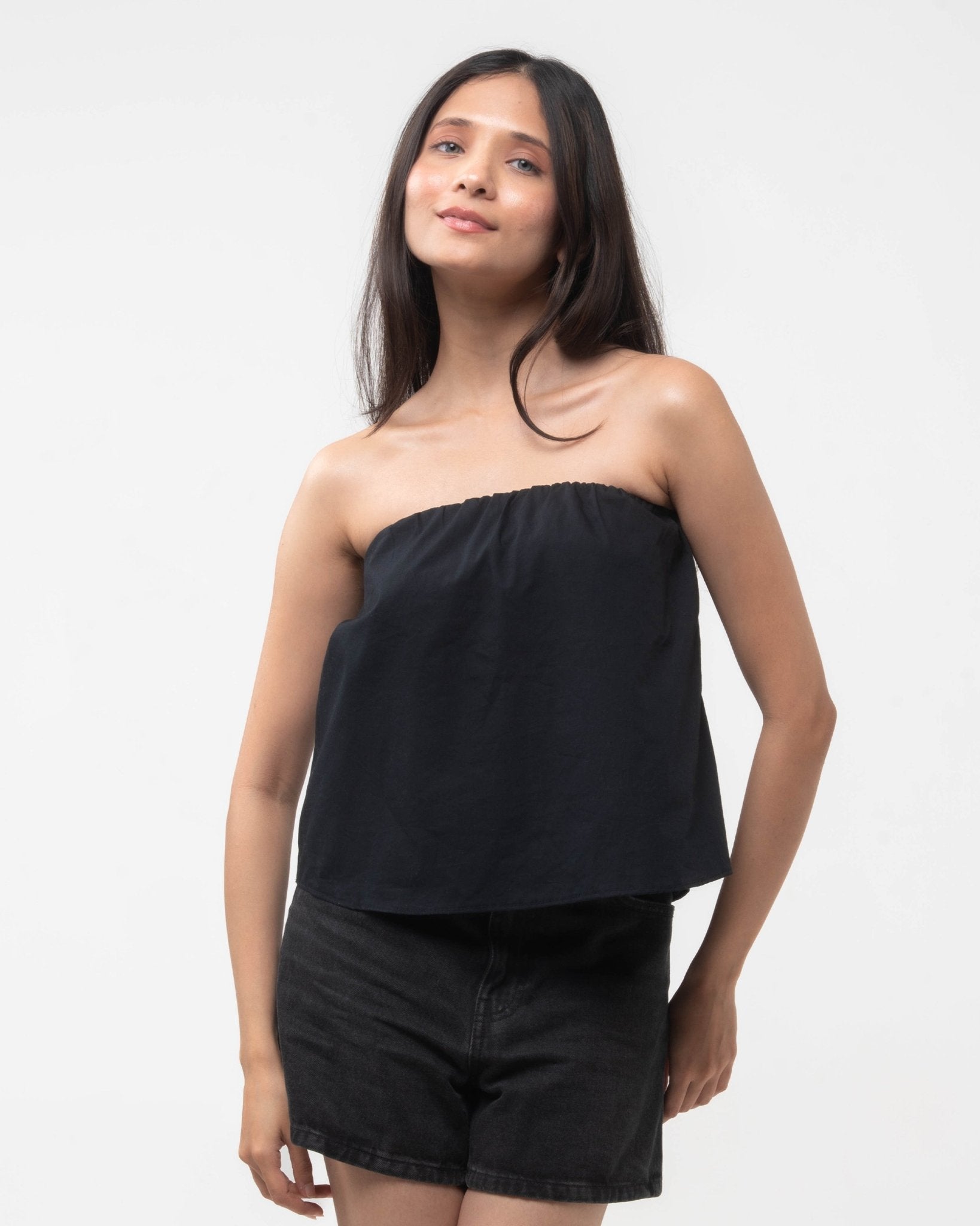 Ivy Tube Top in Black - Gmorn